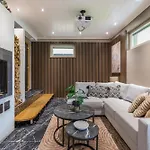 Riverside Luxury Retreat By Booklapland