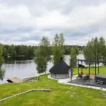 Riverside Luxury Retreat By Booklapland * Rovaniemi