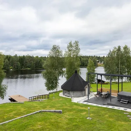 Riverside Luxury Retreat By Booklapland * Rovaniemi