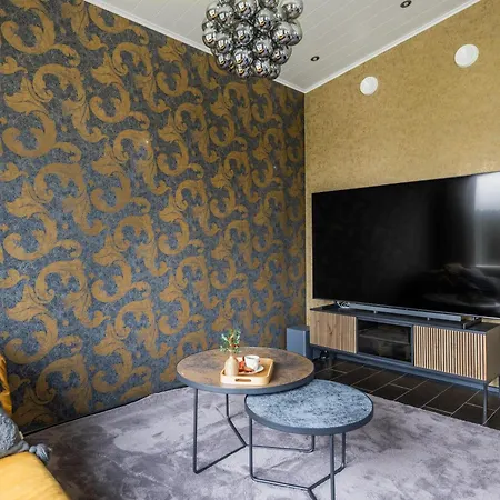 Riverside Luxury Retreat By Booklapland Rovaniemi