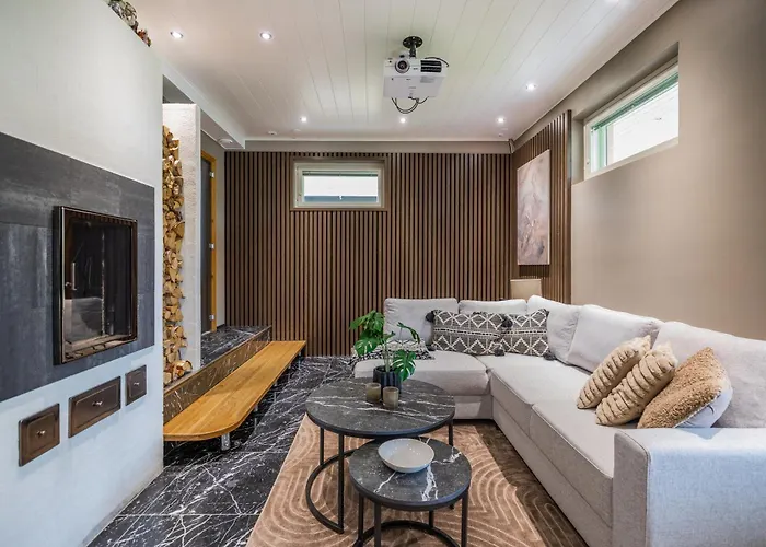 Riverside Luxury Retreat By Booklapland