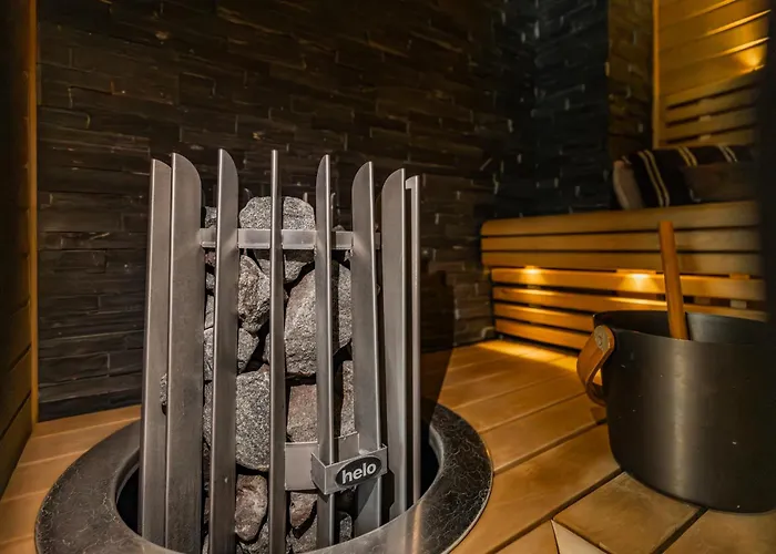 Riverside Luxury Retreat By Booklapland Villa *